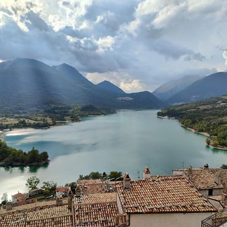 Appartement Il Borgoin à Barrea Extérieur photo